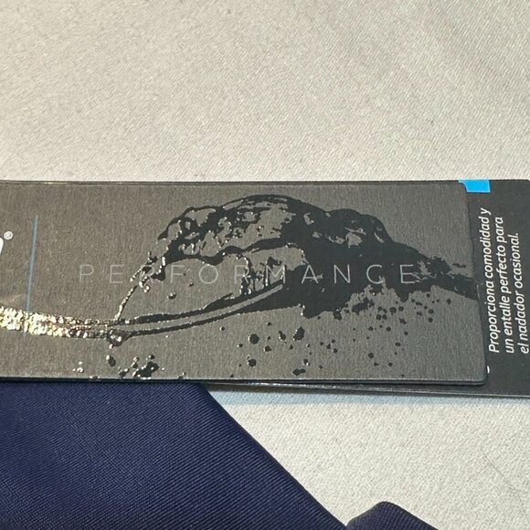 Speedo - NWT - PowerFlex Race Suit. Size 22 - Picture 4 of 7